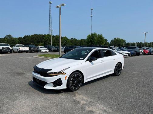 2022 Kia K5 GT-Line