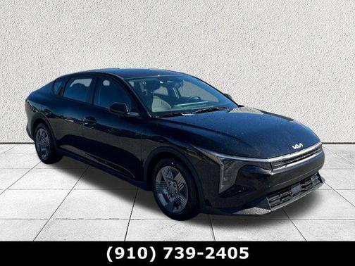 2025 Kia K4 LX