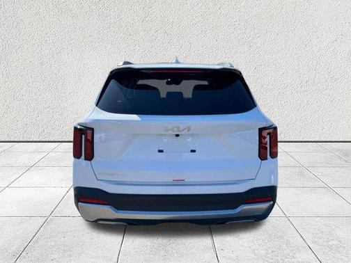 Glacial White Pearl 2026 Kia Sorento S