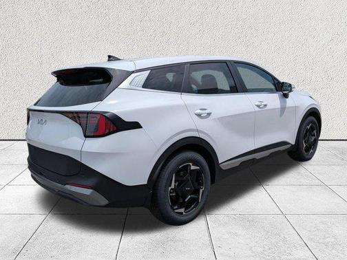 Glacial White Pearl 2026 Kia Sportage EX