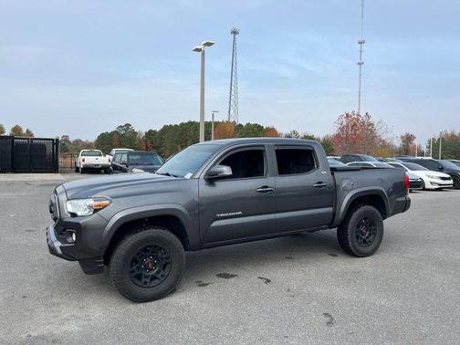 2022 Toyota Tacoma SR5
