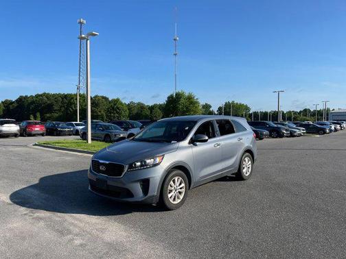 2020 Kia Sorento LX