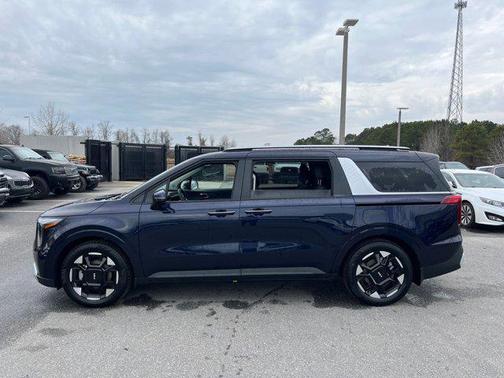 2026 Kia Carnival EX