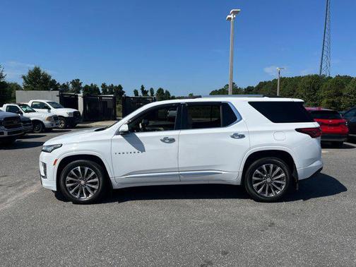2022 Chevrolet Traverse Premier