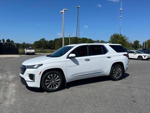 2022 Chevrolet Traverse Premier