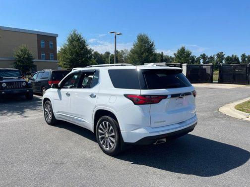 2022 Chevrolet Traverse Premier