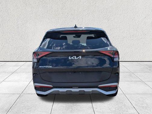 Ebony Black 2024 Kia Sportage EX