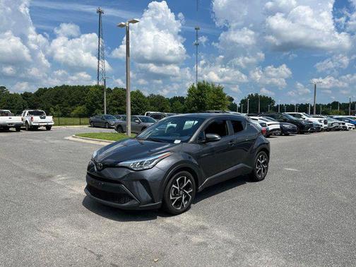 2021 Toyota C-HR XLE