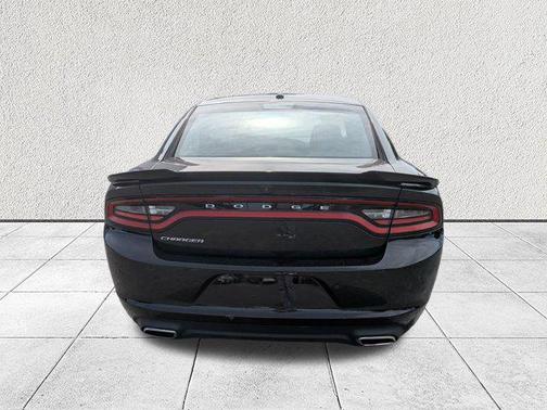 Pitch Black Clearcoat 2022 Dodge Charger SXT