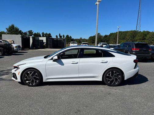 2025 Kia K5 EX