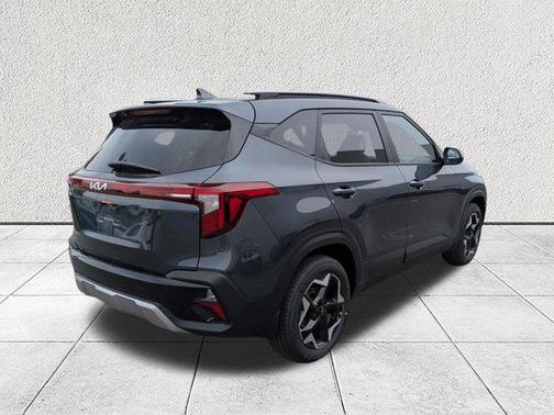 Gravity Gray 2026 Kia Seltos S