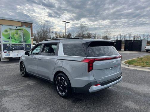 2026 Kia Carnival EX