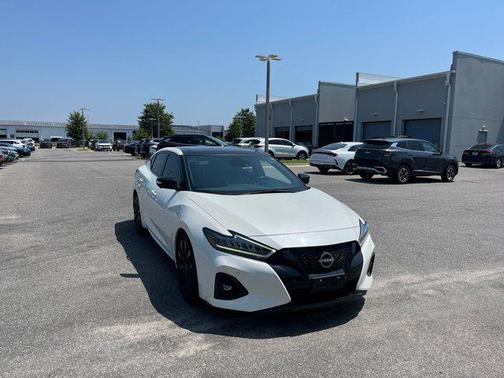 2023 Nissan Maxima SR Xtronic CVT