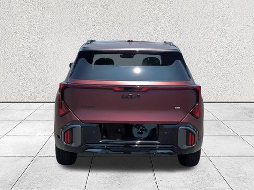 Magma Red Matte 2027 Kia Seltos X-Line S