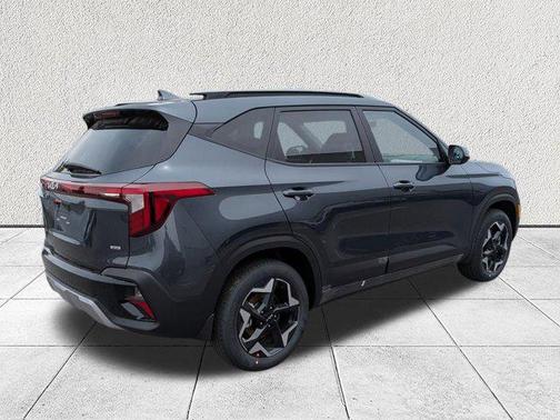 Gravity Gray 2026 Kia Seltos S