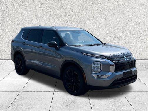 2024 Mitsubishi Outlander SE Black Edition S-AWC