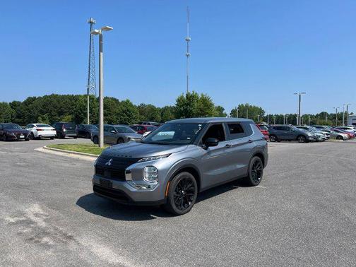 2024 Mitsubishi Outlander SE Black Edition S-AWC