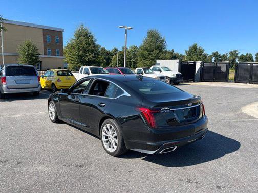 2022 Cadillac CT5 Premium Luxury