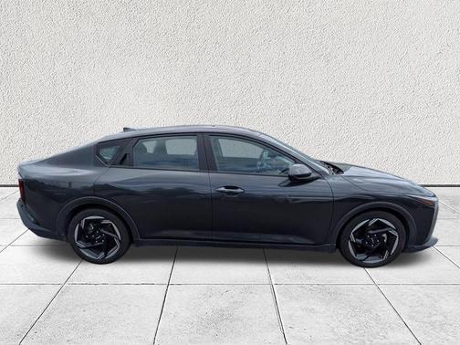 Interstellar Gray 2025 Kia K4 EX