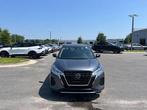 2021 Nissan Kicks S