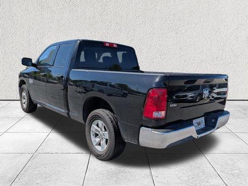 Diamond Black Crystal Pearlcoat 2024 RAM 1500 Classic SLT