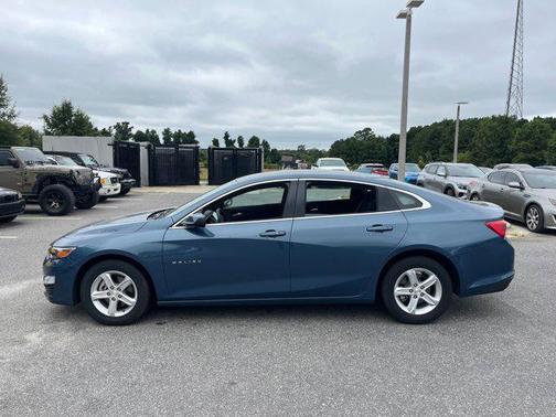 2024 Chevrolet Malibu FWD 1LT