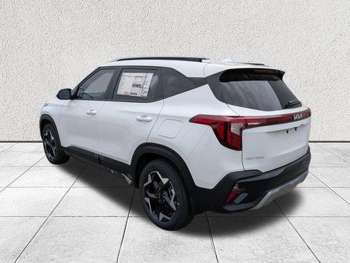 Snow White Pearl 2026 Kia Seltos S