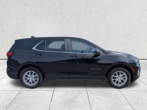 Mosaic Black Metallic 2023 Chevrolet Equinox 1LT