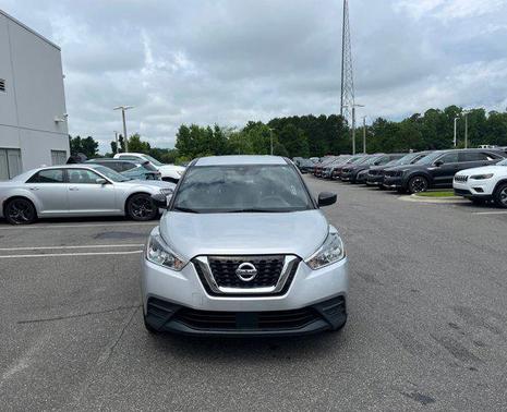 2020 Nissan Kicks S