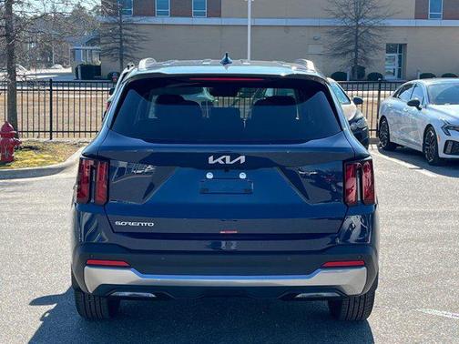 2026 Kia Sorento S