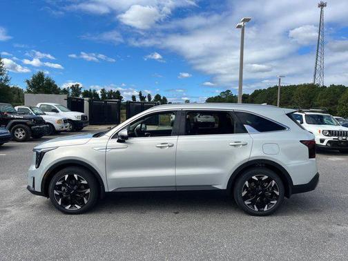 2026 Kia Sorento EX
