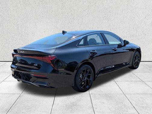 Aurora Black Pearl 2026 Kia K5 GT-Line FWD