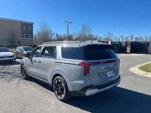 2026 Kia Carnival EX