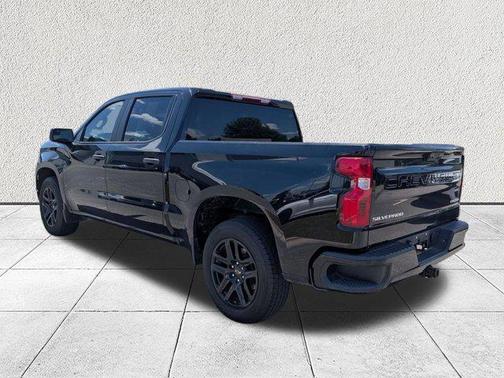 Black 2022 Chevrolet Silverado 1500 Custom