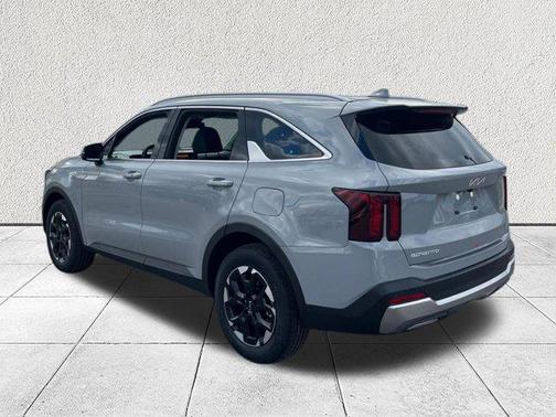 Wolf Gray 2026 Kia Sorento S