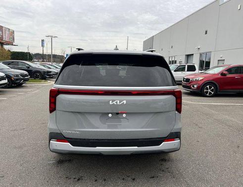 2026 Kia Carnival EX