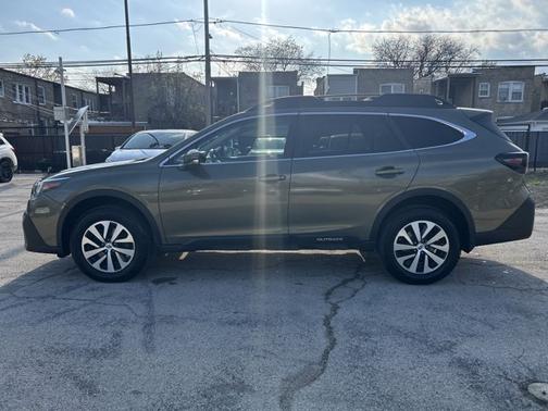 2022 Subaru Outback Premium