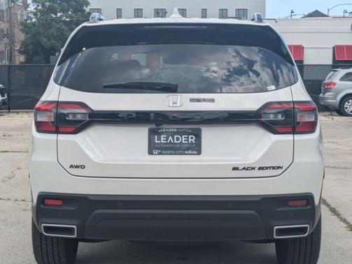 2025 Honda Pilot Black Edition