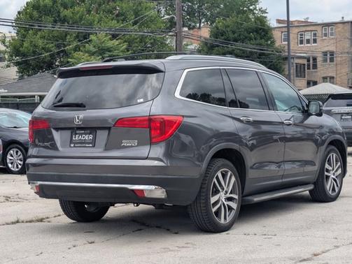 2017 Honda Pilot Touring