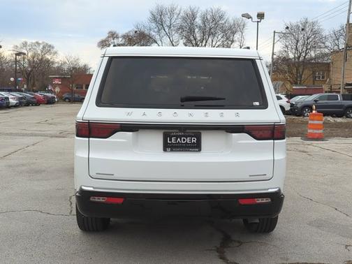 2023 Jeep Wagoneer Series III