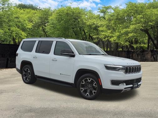 2023 Jeep Wagoneer Series III