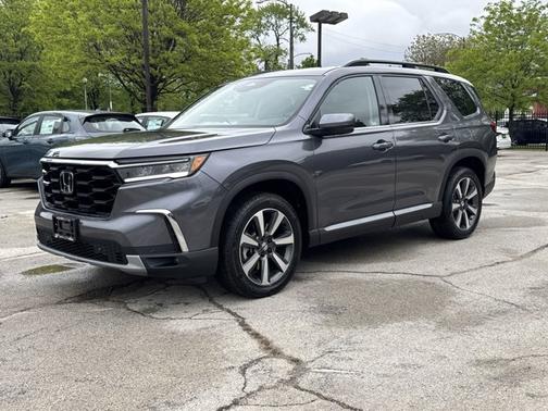 2025 Honda Pilot Touring