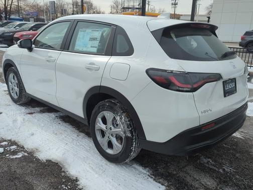 2025 Honda HR-V LX