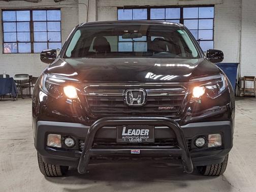Photo 2 of 26 of 2019 Honda Ridgeline Sport