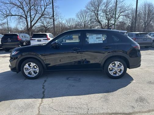 2025 Honda HR-V LX