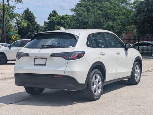 2025 Honda HR-V LX
