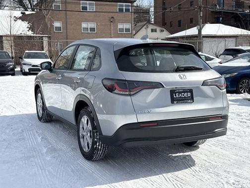 2025 Honda HR-V LX