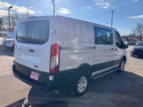 2024 Ford Transit-250 Base