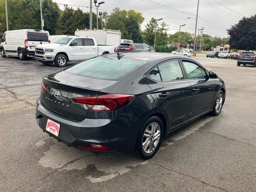 2020 Hyundai ELANTRA Value Edition