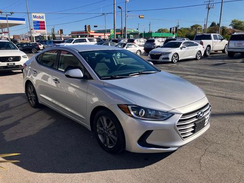 2018 Hyundai ELANTRA Limited